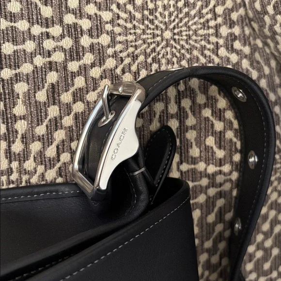 Coach Limited Originals Glovetan Patricia Legacy Re-Issue Bag Black Leather - Picture 16 of 16